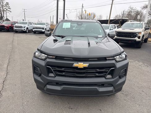 Used 2023 Chevrolet Colorado W/T image 8