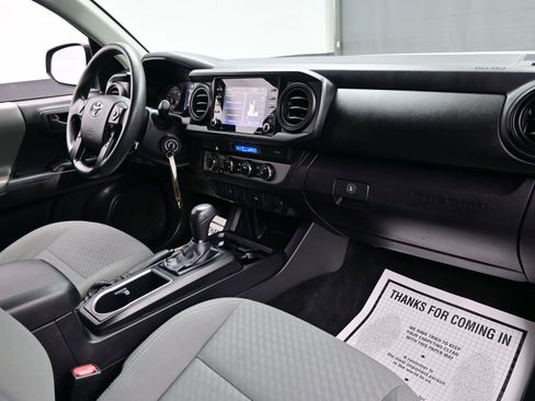 Used 2021 Toyota Tacoma SR image 14