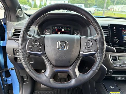 Certified 2024 Honda Passport TrailSport image 16