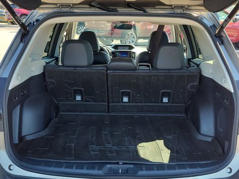 Used 2021 Subaru Forester Limited w/ Popular Package #3 image 12