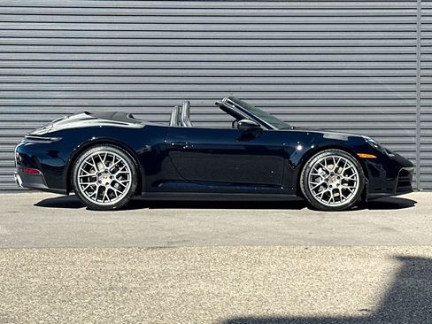 New 2026 Porsche 911 Carrera image 9