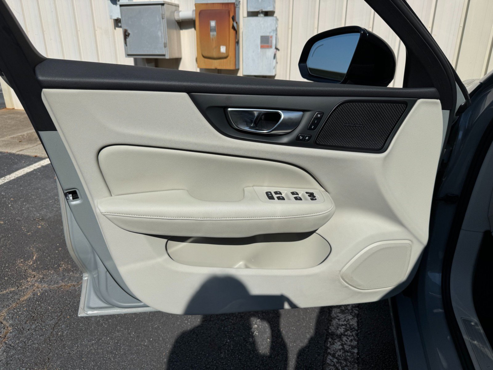 Used 2024 Volvo S60 B5 Plus w/ Climate Package FWD image 44