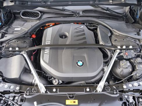 New 2026 BMW 750e xDrive AWD/4WD image 23