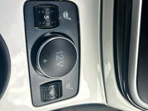 Used 2013 Ford C-MAX Energi SEL image 15