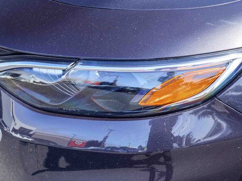 Used 2022 Chevrolet Malibu LT FWD image 23