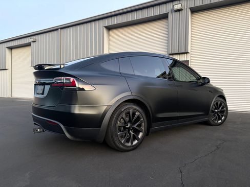 Used 2023 Tesla Model X AWD/4WD image 9