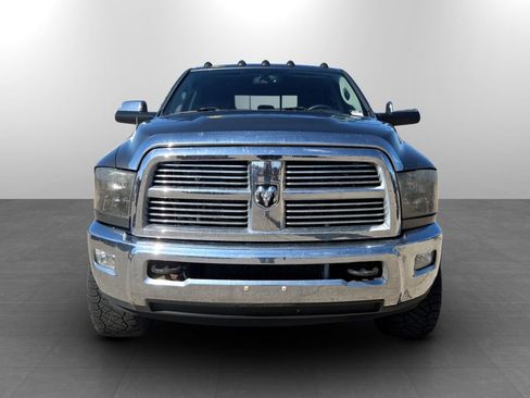 Used 2010 Dodge Ram 3500 Truck Laramie image 4