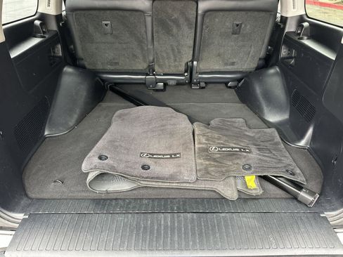 Used 2019 Lexus LX 570 4WD image 20