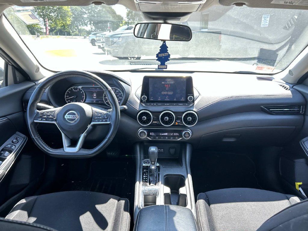 Certified 2020 Nissan Sentra SV FWD image 19