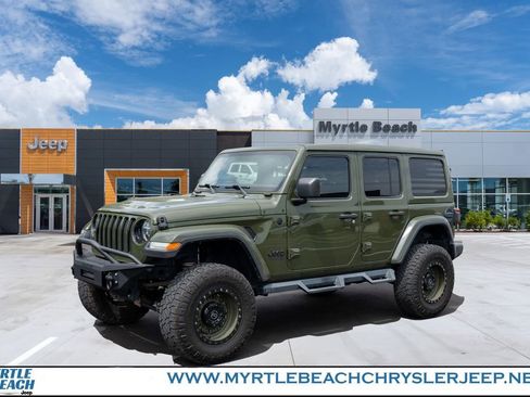 Certified 2021 Jeep Wrangler Unlimited Sahara AWD/4WD image 1