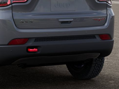 New 2026 Jeep Compass Trailhawk AWD/4WD image 13