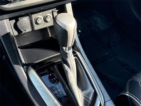 Used 2014 Toyota Corolla L image 28