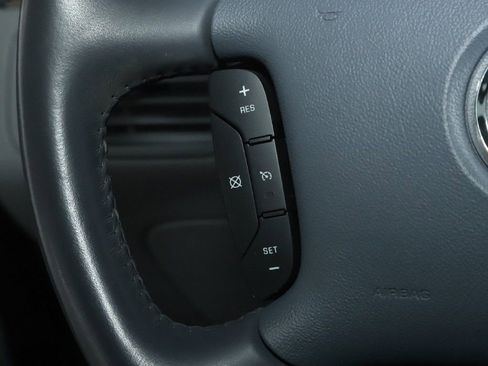 Used 2007 Buick LaCrosse CXL w/ Chromed Appearance Package image 33