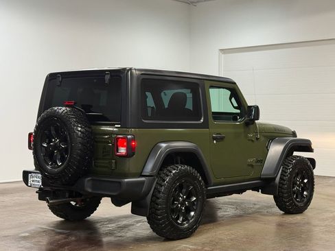 Used 2022 Jeep Wrangler Willys image 4