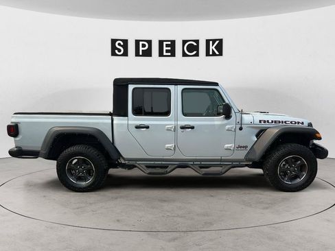 Used 2023 Jeep Gladiator Rubicon w/ Cold Weather Group AWD/4WD image 7