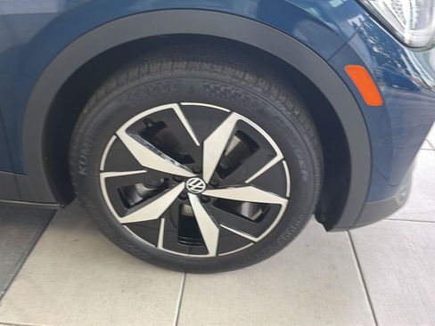 Used 2023 Volkswagen ID.4 Pro S RWD image 10