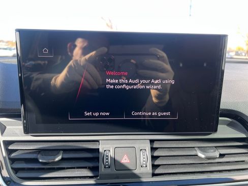 Used 2025 Audi Q5 e Premium Plus image 19