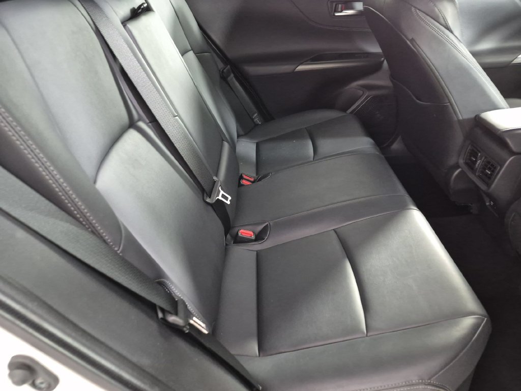 Used 2022 Toyota Venza XLE AWD/4WD image 27