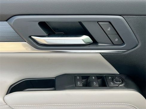 New 2026 GMC Terrain Elevation image 13