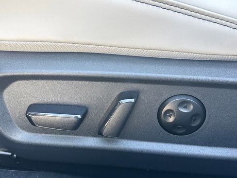 New 2026 Nissan Sentra SL w/ Floor Mat Package FWD image 33