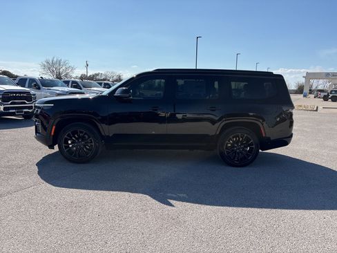 New 2026 Jeep Grand Wagoneer Summit image 2