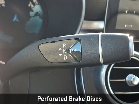 Used 2022 Mercedes-Benz GLC 300 4MATIC w/ AMG Line image 16