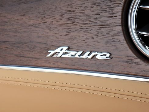 New 2026 Bentley Continental GTC AWD/4WD image 17