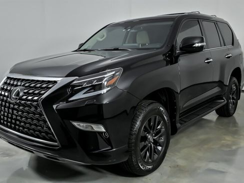 Used 2023 Lexus GX 460 Premium w/ Premium Package AWD/4WD image 4