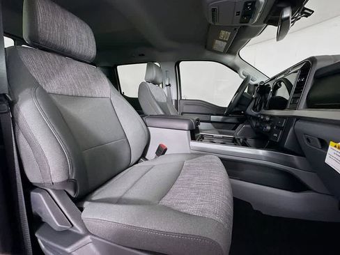 New 2026 Ford F250 XLT w/ XLT Premium Package image 15