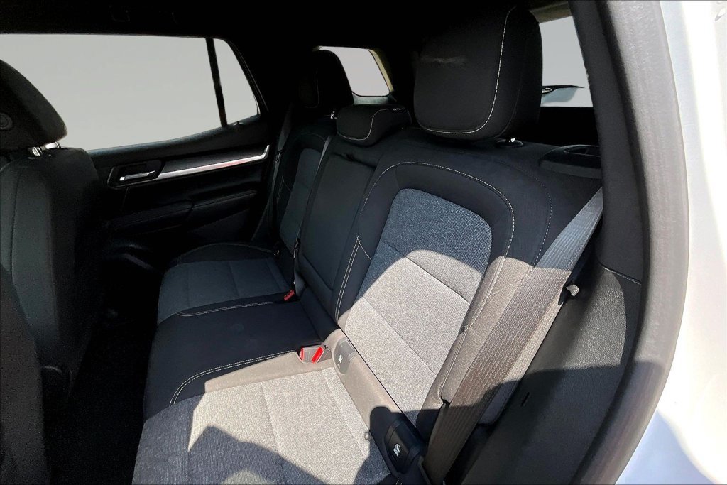 Used 2025 GMC Terrain Elevation AWD/4WD image 24