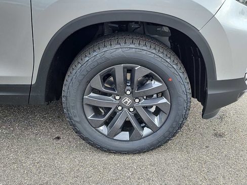 New 2026 Honda Ridgeline Sport image 4
