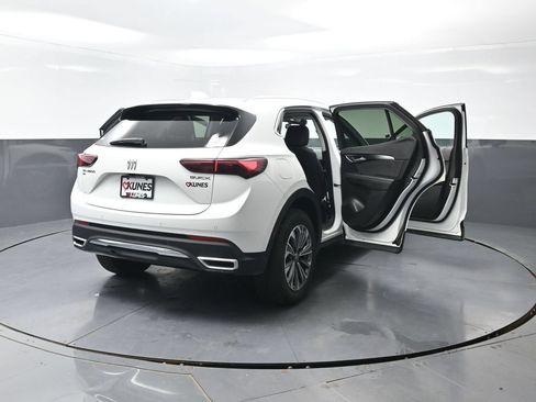 Used 2024 Buick Envision Preferred AWD/4WD image 58