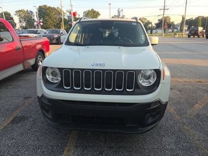Used 2017 Jeep Renegade Latitude w/ Safety & Security Group