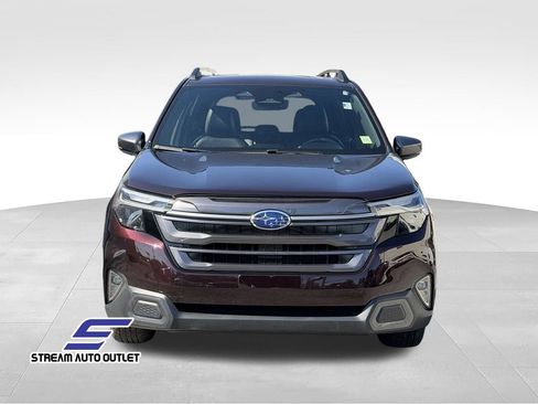 Used 2026 Subaru Forester Limited AWD/4WD image 2