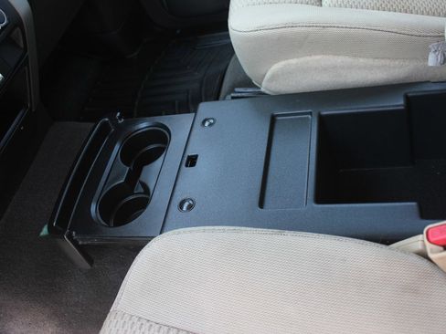 Used 2012 Ford F150 XLT w/ XTR Pkg image 30