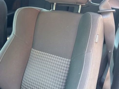 Used 2019 Dodge Challenger R/T w/ Driver Convenience Group image 30