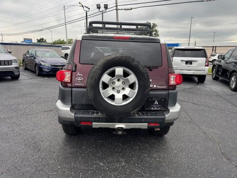 Used 2007 Toyota FJ Cruiser 4WD image 6