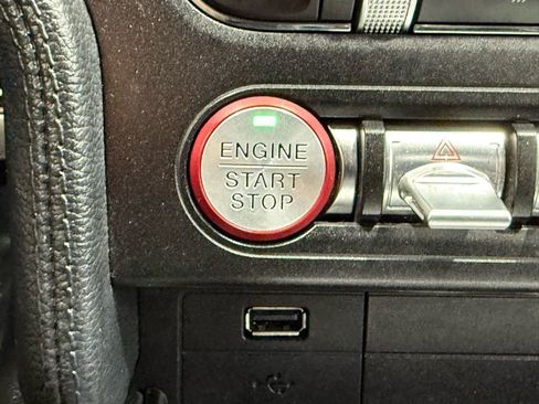 Used 2019 Ford Mustang Premium image 29