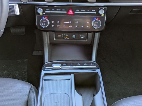 New 2026 Hyundai Tucson Limited image 23