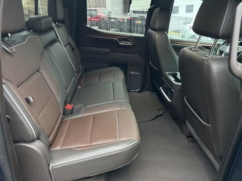 Used 2023 GMC Sierra 1500 Denali image 11