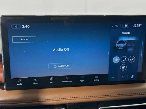 Used 2021 Lincoln Nautilus Reserve image 15