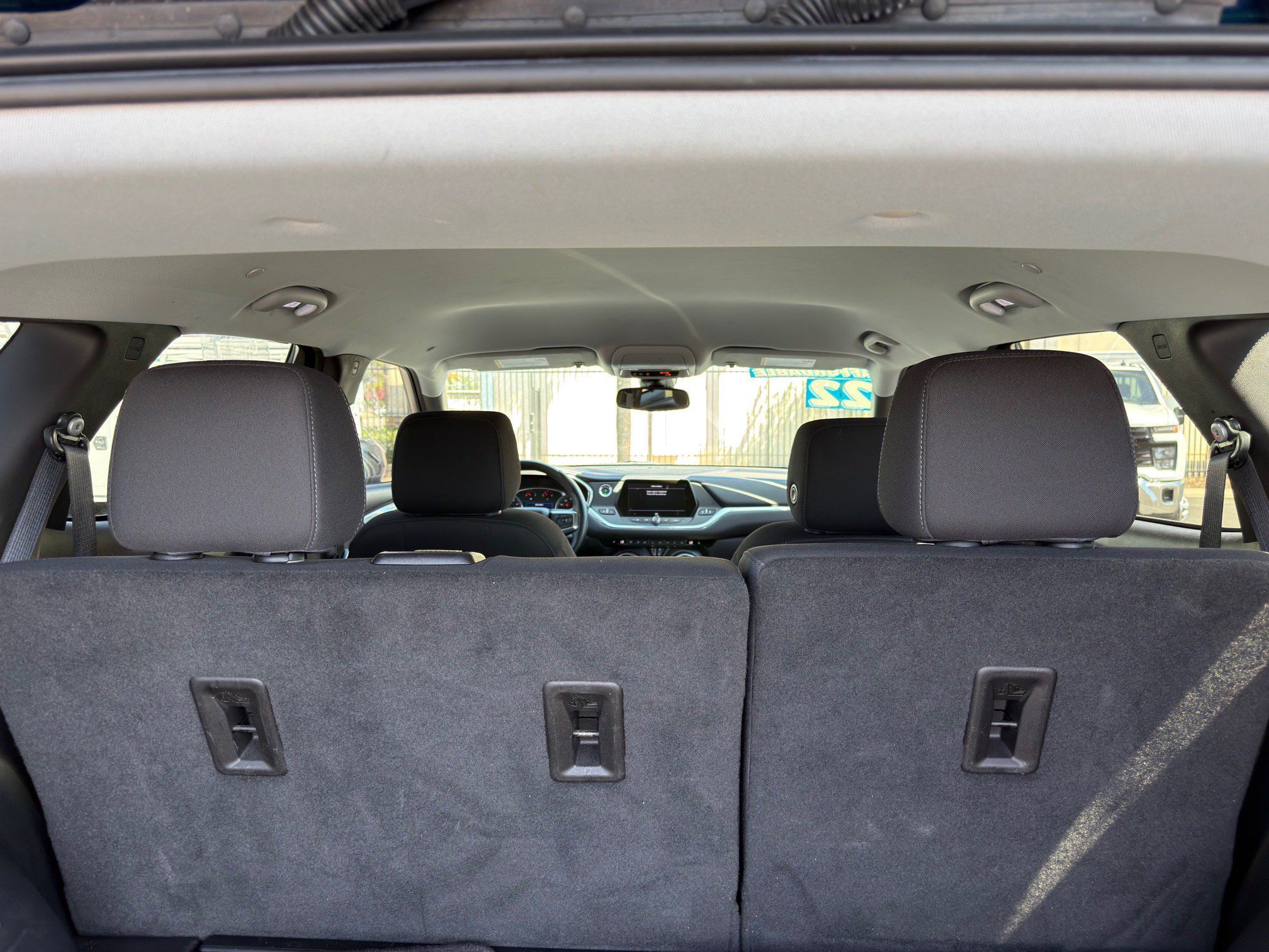 Used 2022 Chevrolet Blazer LT FWD image 16