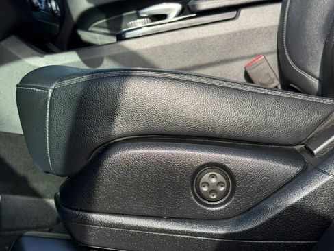 Used 2017 Mercedes-Benz GLE 350 4MATIC image 23