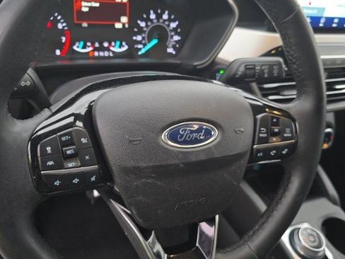 Used 2022 Ford Escape SE w/ Convenience Package image 11