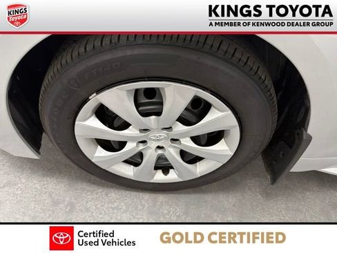Certified 2025 Toyota Corolla LE FWD image 28