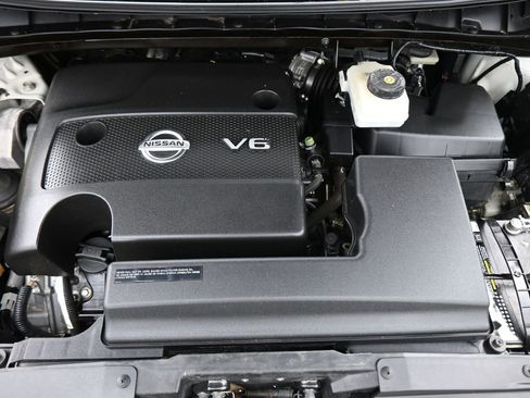 Used 2016 Nissan Murano S image 14