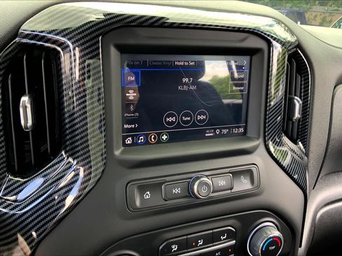 Used 2022 Chevrolet Silverado 1500 Custom image 31