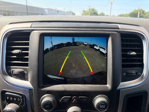 Used 2018 RAM 1500 Big Horn AWD/4WD image 30