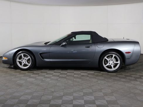 Used 2003 Chevrolet Corvette Convertible w/ Preferred Equipment Group1 image 14