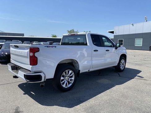 Used 2021 Chevrolet Silverado 1500 Custom AWD/4WD image 6